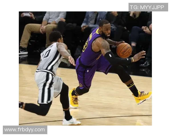 NBA马刺对湖人精彩对决直播全程回顾与分析 NBA马刺对湖人精彩对决直播全程回顾与分析