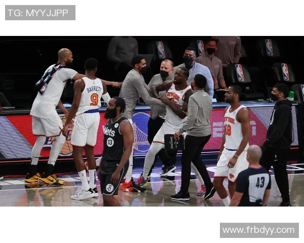 南安联主场迎战纽波特郡双方争夺关键三分的激烈对决 南安联主场迎战纽波特郡双方争夺关键三分的激烈对决