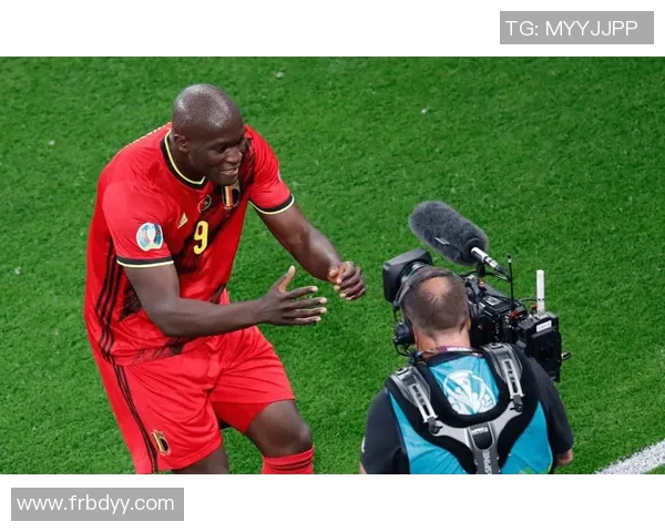 卢卡库的传奇之路:从天才少年到世界级前锋的蜕变与挑战 卢卡库的传奇之路:从天才少年到世界级前锋的蜕变与挑战