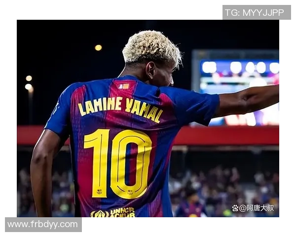 巴萨与皇马历史交锋回顾及未来对决展望分析