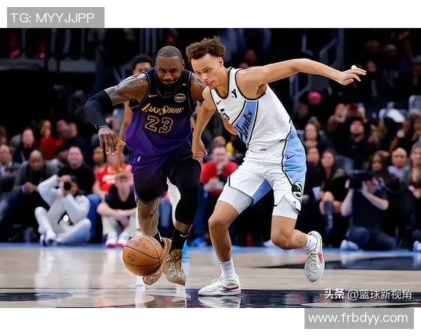 戴森丹尼尔斯崛起之路：从青涩新星到篮球场上的全能战士