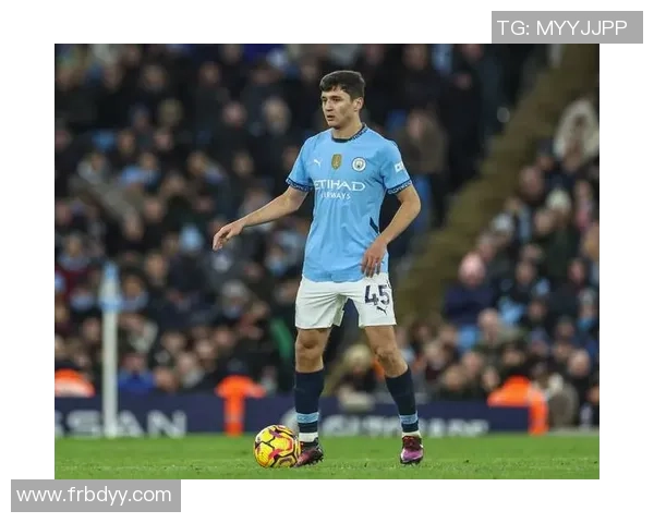 曼城与皇马激战正酣赛果揭晓引发球迷热议