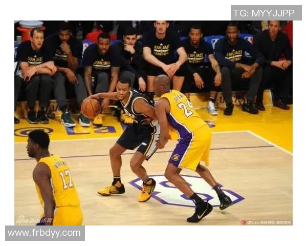 湖人对决爵士720精彩回顾球星表现与赛场亮点全解析